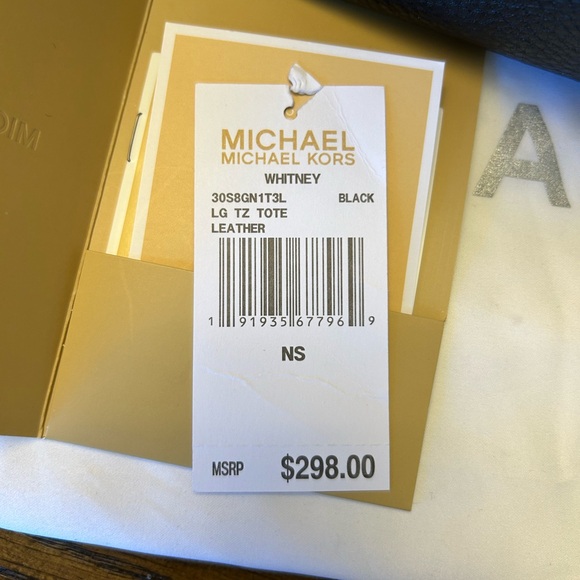 Michael Kors Whitney Large Tote - Picture 4 of 5